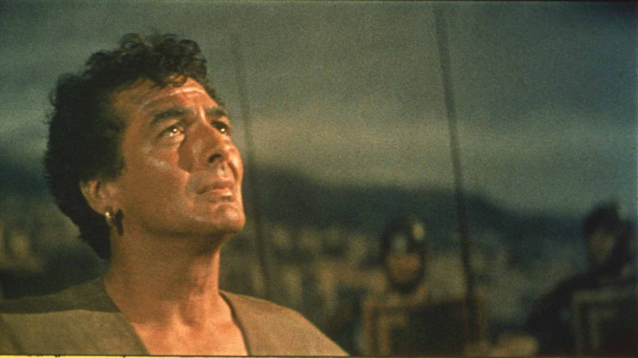 Still of Victor Mature in The Robe (1953)