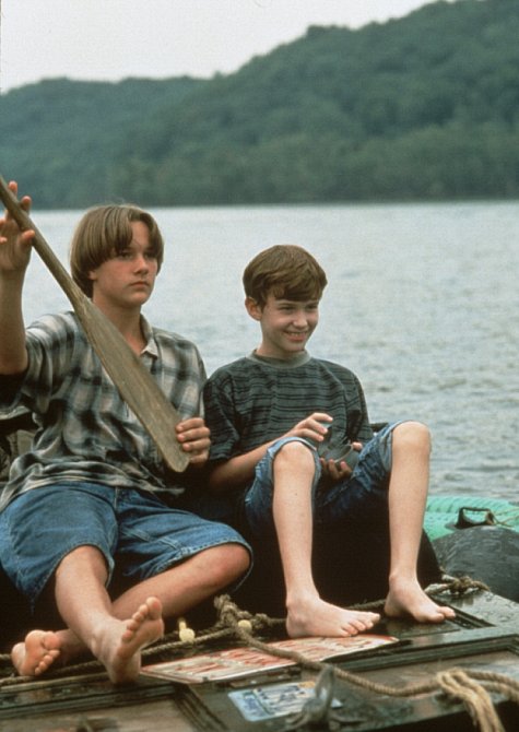 Still of Brad Renfro and Joseph Mazzello in The Cure (1995)