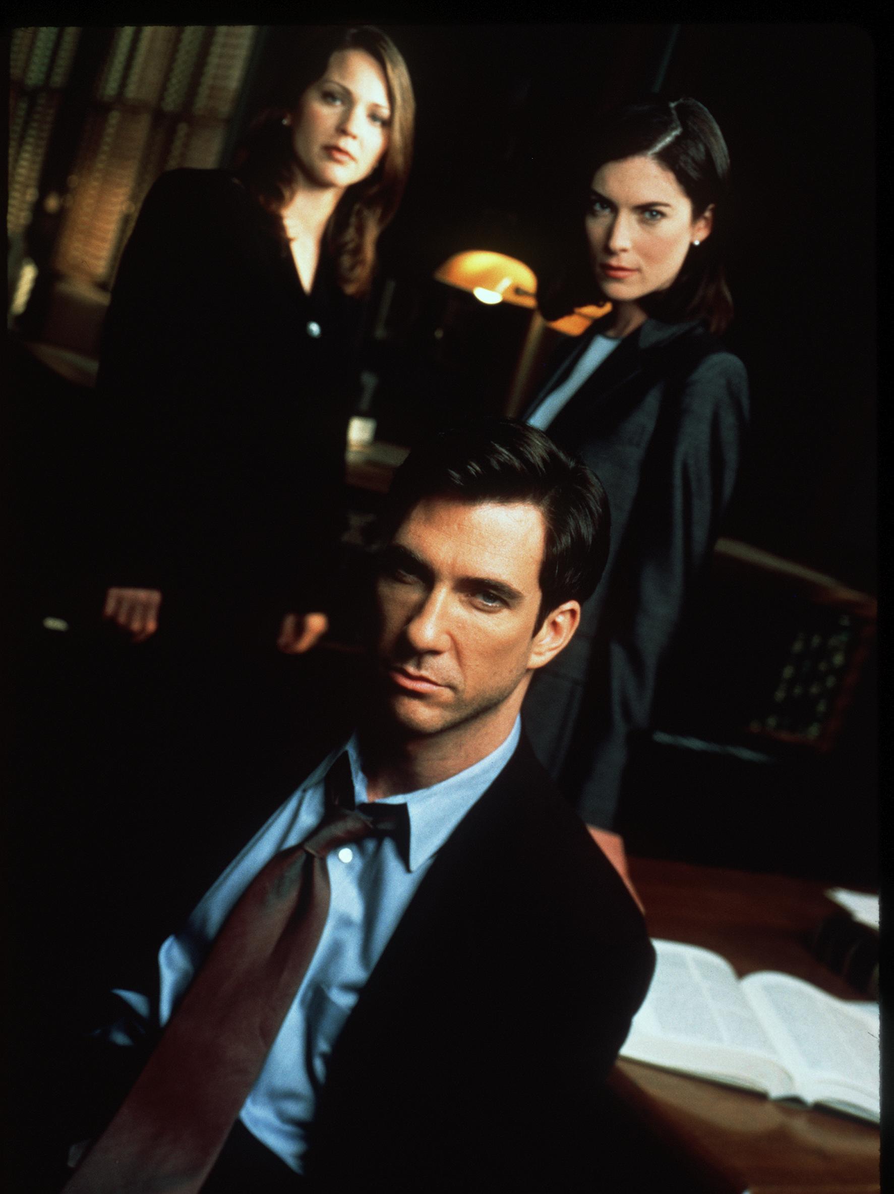 Still of Lara Flynn Boyle, Dylan McDermott and Kelli Williams in The Practice (1997)
