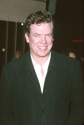 Christopher McDonald at event of Rekviem svajonei (2000)