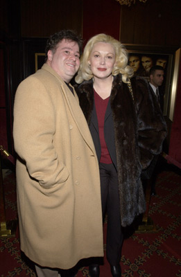 Cathy Moriarty at event of Empire (2002)