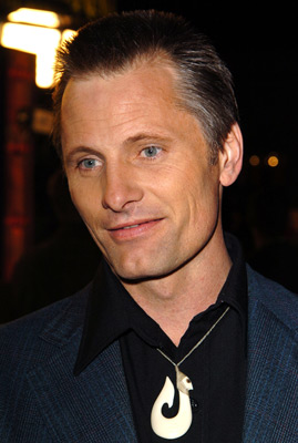 Viggo Mortensen at event of Ziedu Valdovas: Karaliaus sugrizimas (2003)