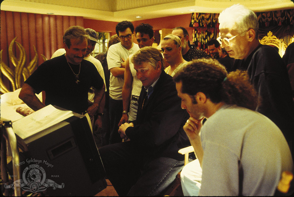 Still of Robin Williams, Nathan Lane and Mike Nichols in The Birdcage (1996)