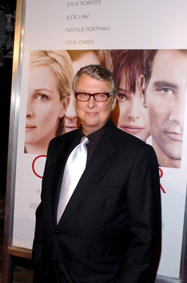 Mike Nichols at event of Closer (2004)