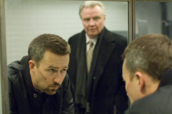 Still of Jon Voight and Edward Norton in Pride and Glory (2008)