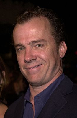 Michael O'Keefe at event of The Pledge (2001)
