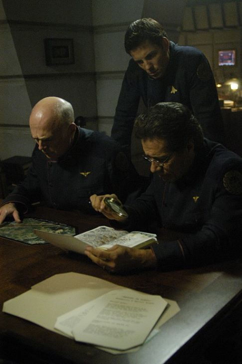 Still of Edward James Olmos, Jamie Bamber and Michael Hogan in Battlestar Galactica (2004)