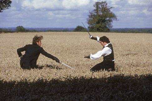 Still of Jim Caviezel and Guy Pearce in The Count of Monte Cristo (2002)