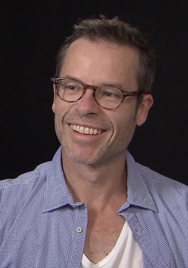 Still of Guy Pearce in IMDb: What to Watch (2013)