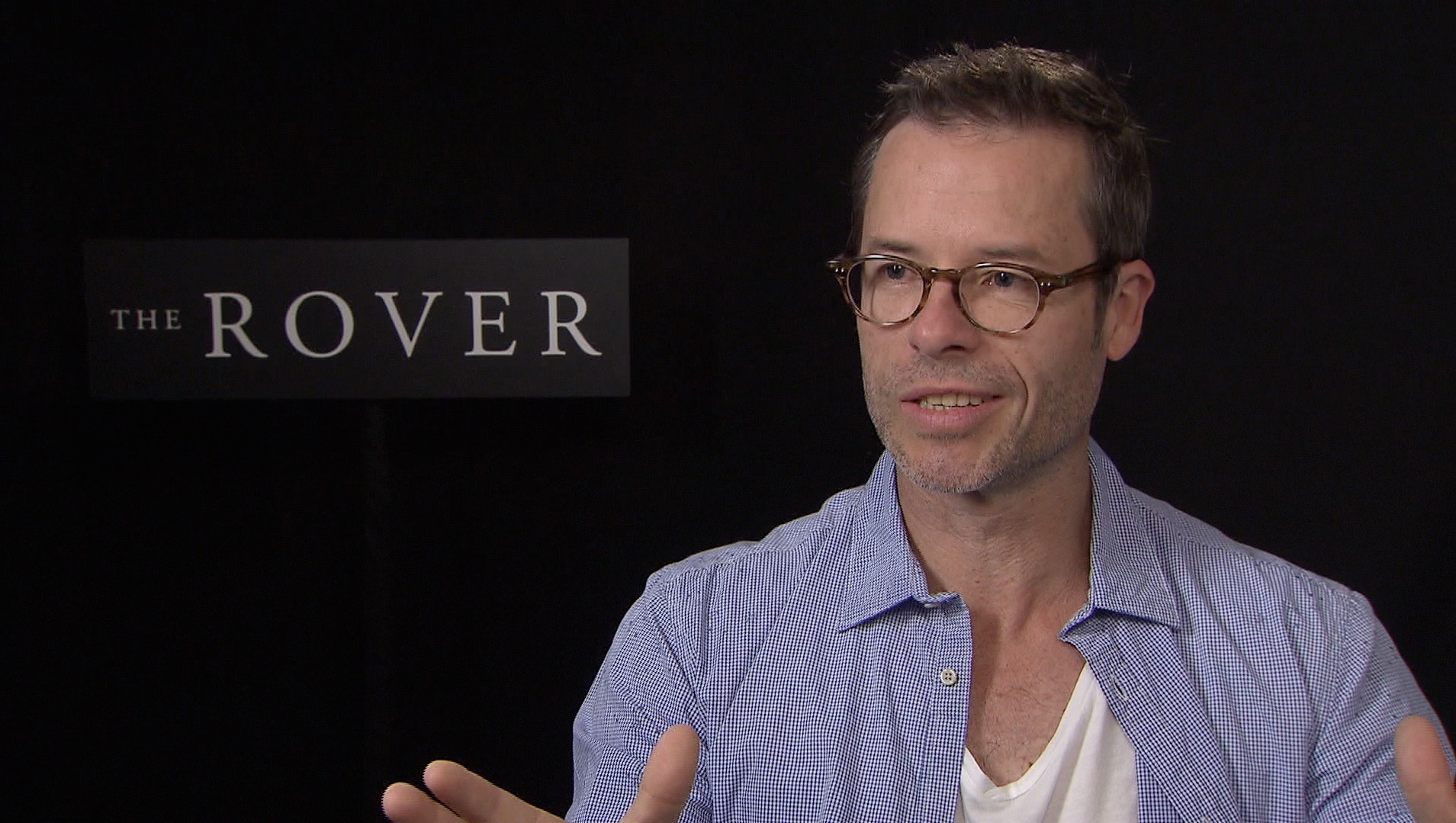 Still of Guy Pearce in IMDb: What to Watch: The Rover (2014)