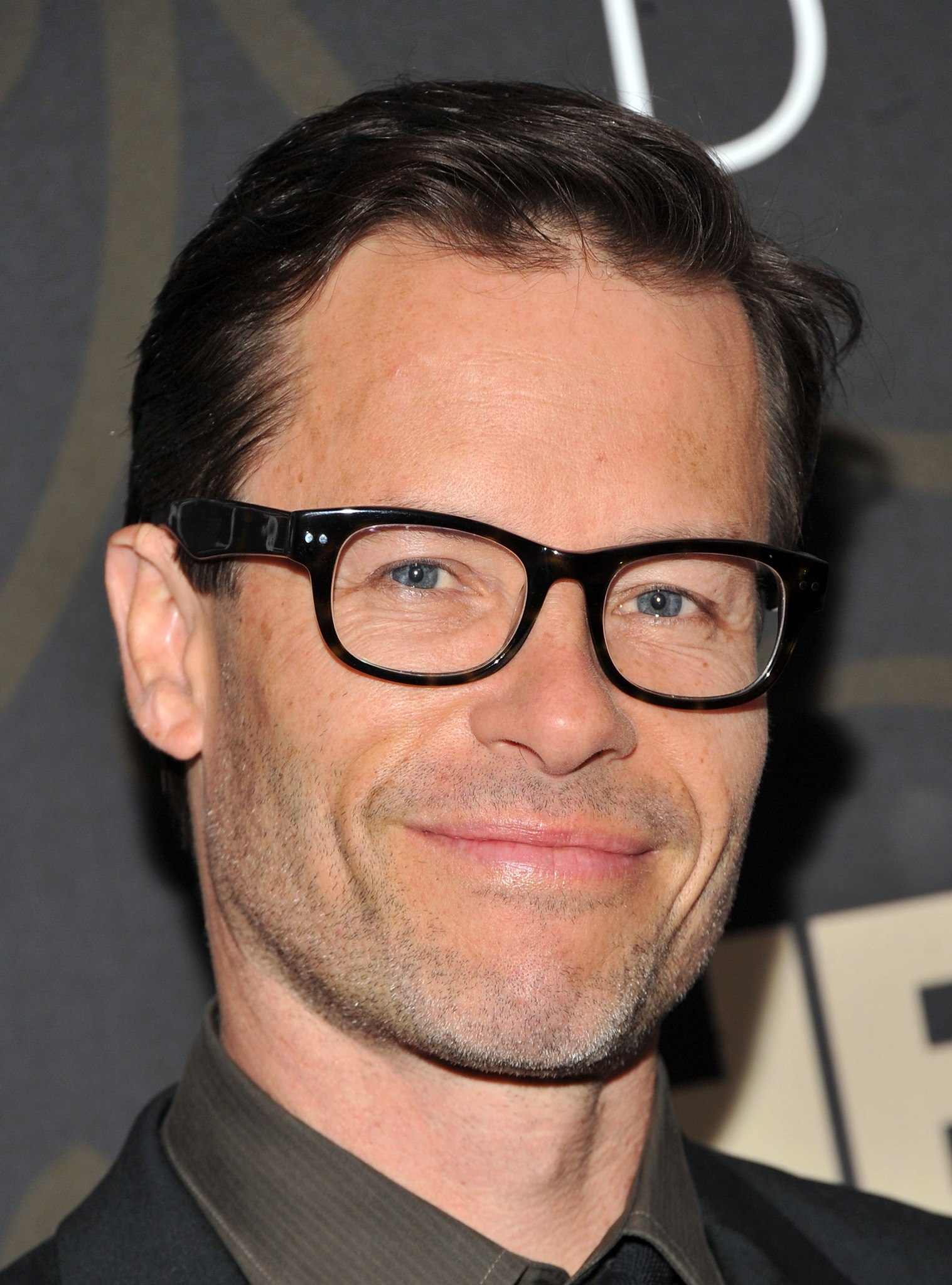 Guy Pearce at event of Mildred Pierce (2011)