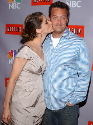 Amanda Peet and Matthew Perry