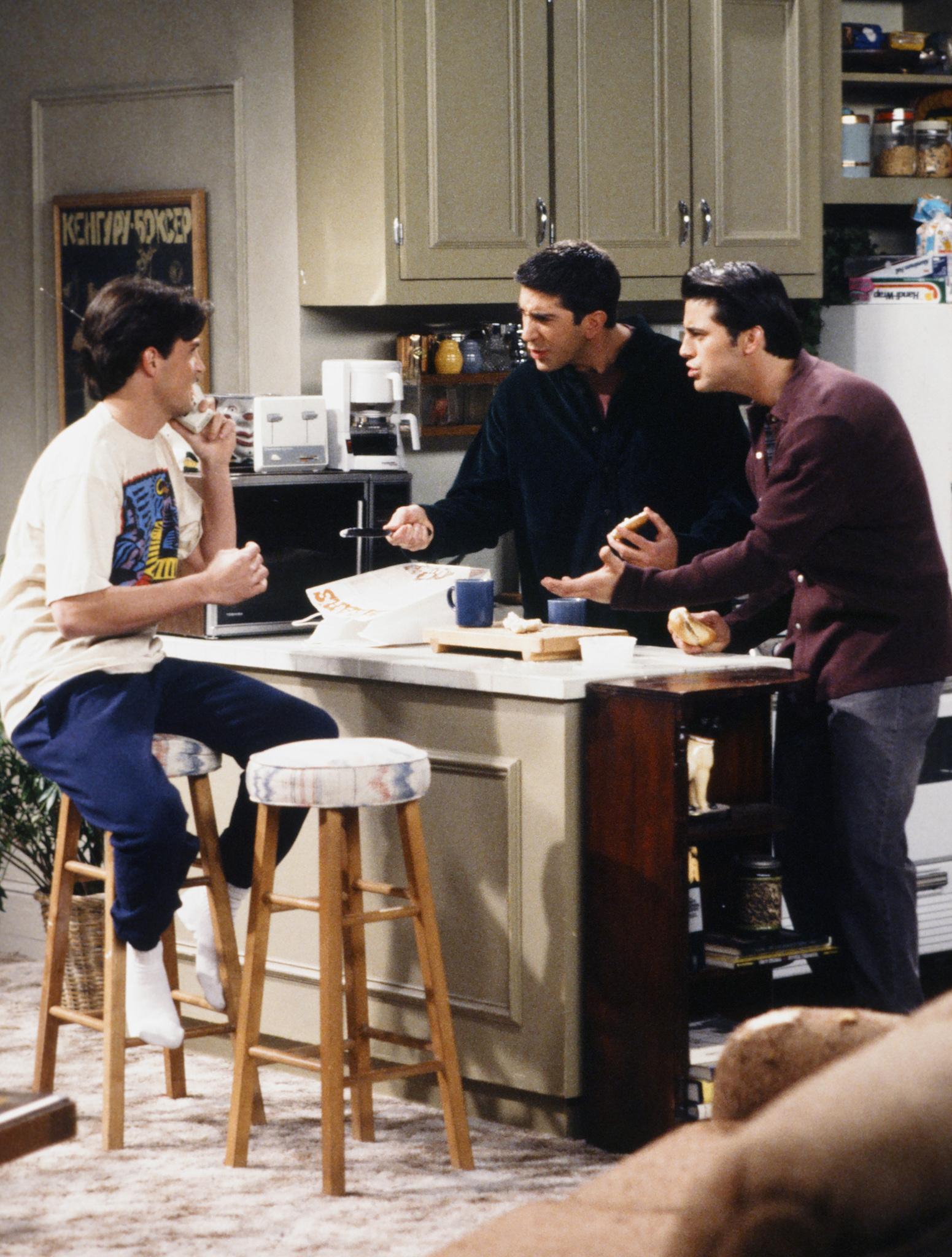 Still of Matt LeBlanc, Matthew Perry and David Schwimmer in Draugai (1994)