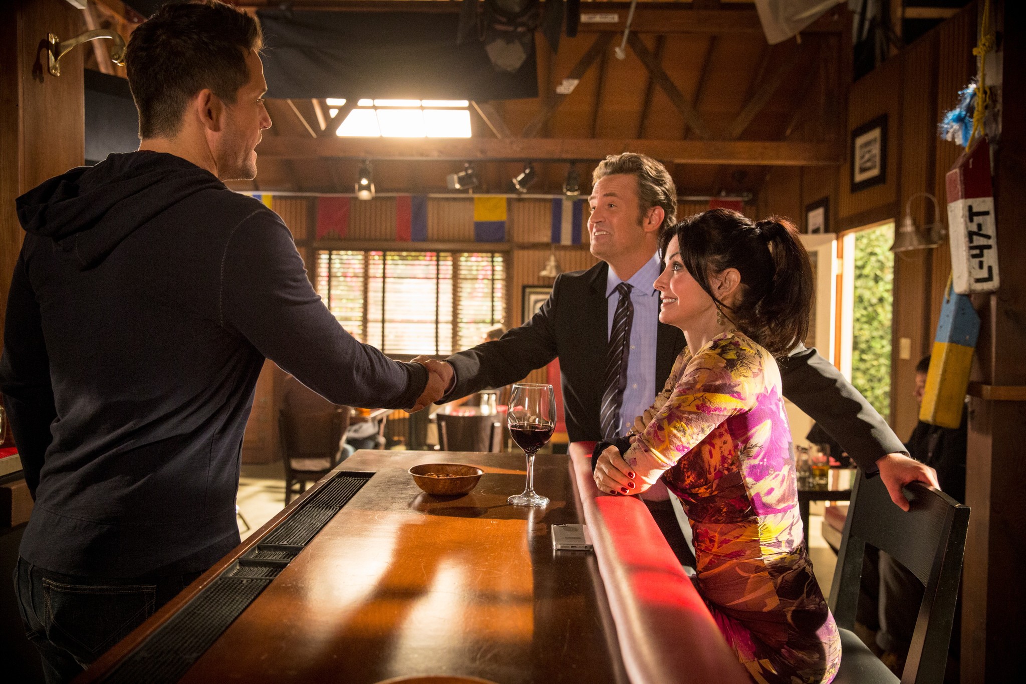 Still of Courteney Cox, Matthew Perry and Josh Hopkins in Cougar Town (2009)