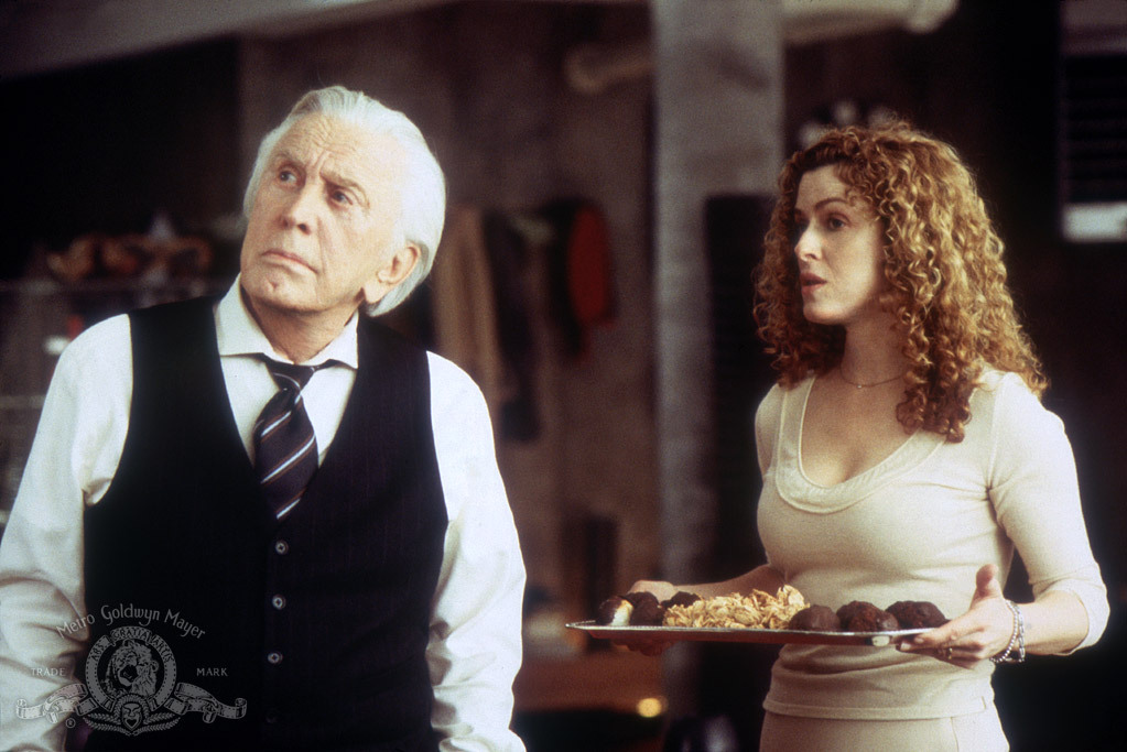 Still of Kirk Douglas and Bernadette Peters in It Runs in the Family (2003)