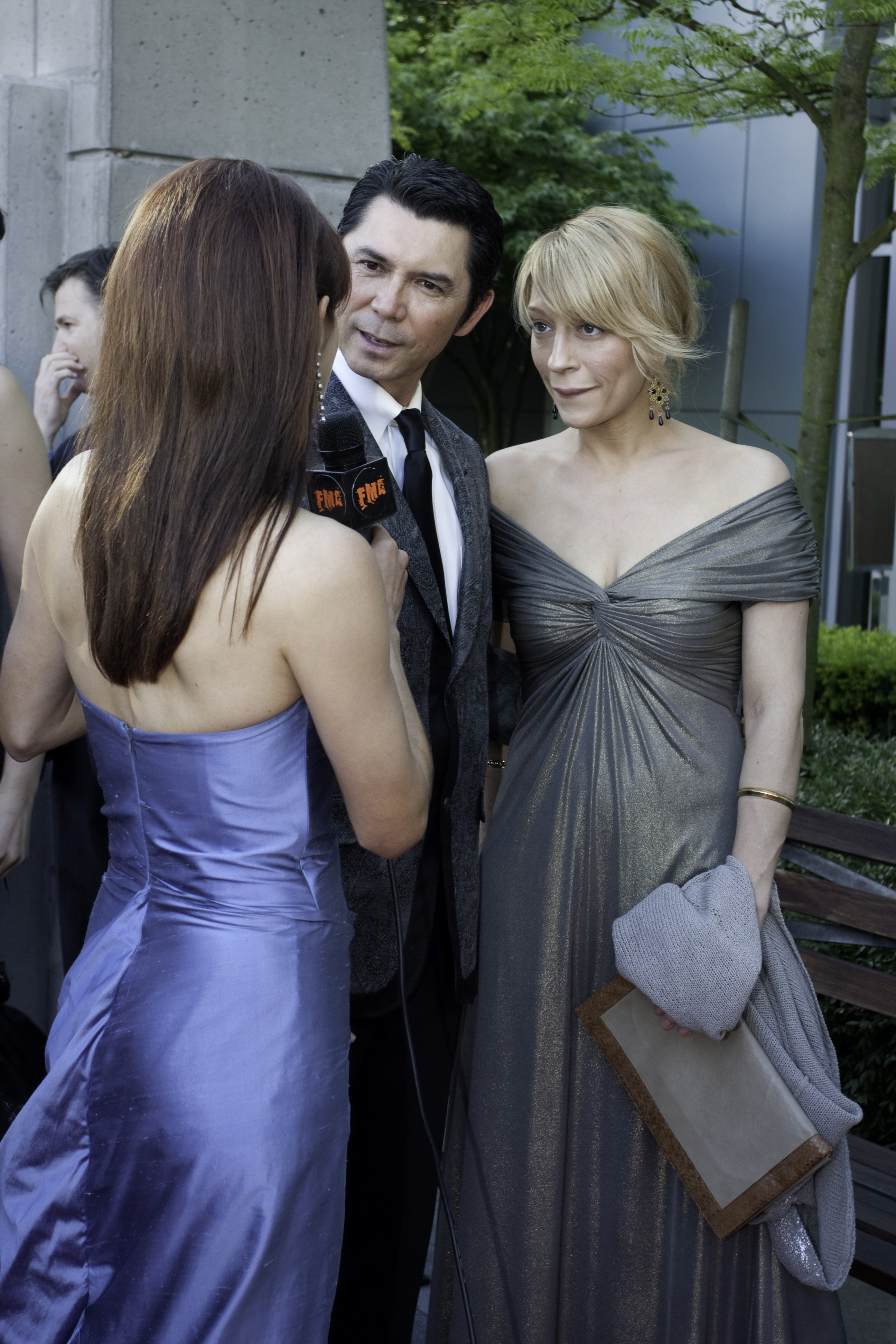 Lou Diamond Phillips & Yvonne Boismier Phillips on 2010 Leo Awards Red Carpet