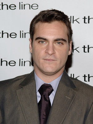 Joaquin Phoenix at event of Ties jausmu riba (2005)