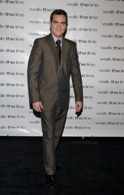 Joaquin Phoenix at event of Ties jausmu riba (2005)