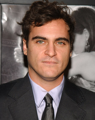 Joaquin Phoenix at event of Ties jausmu riba (2005)