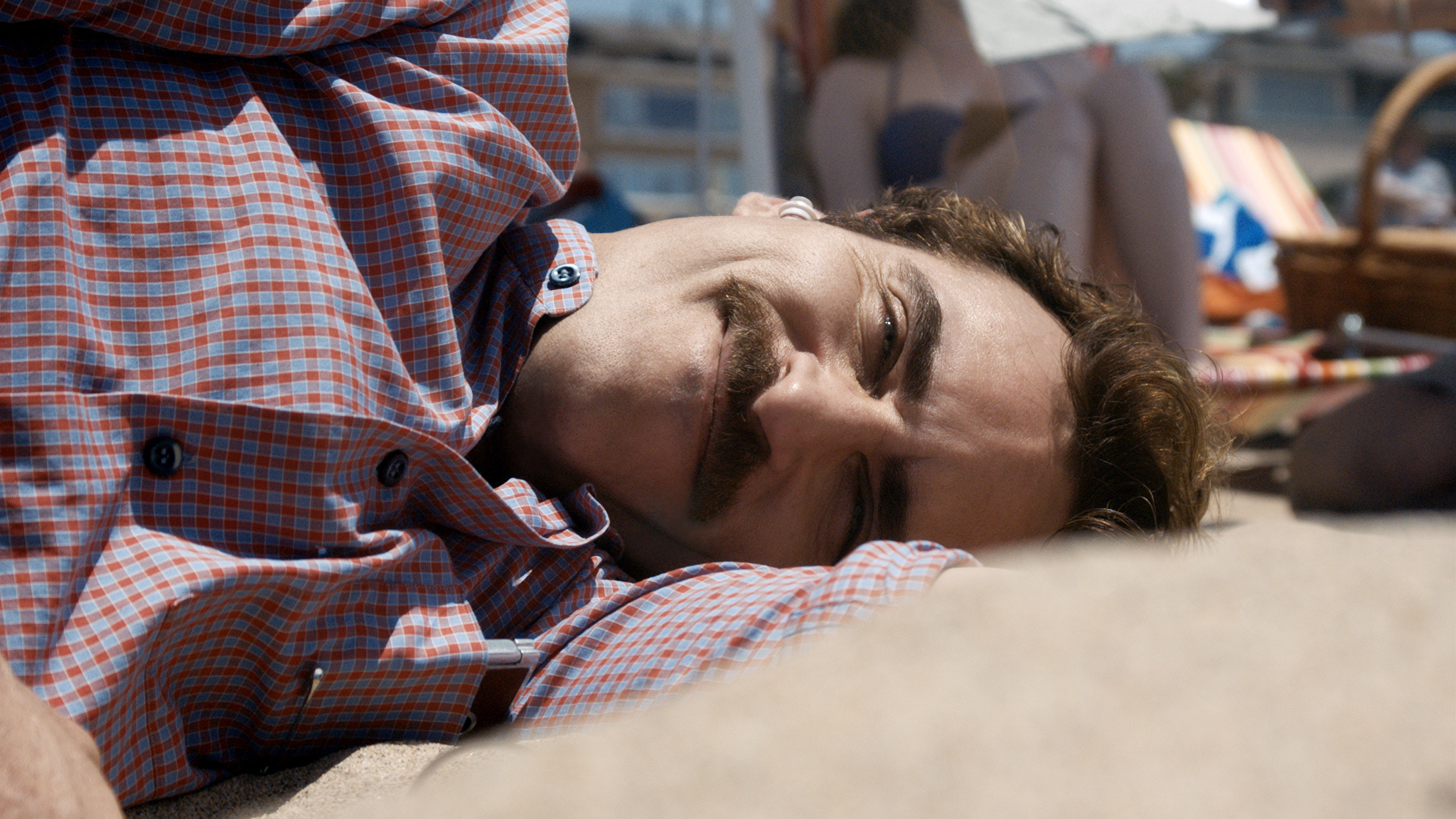 Still of Joaquin Phoenix in Ji (2013)