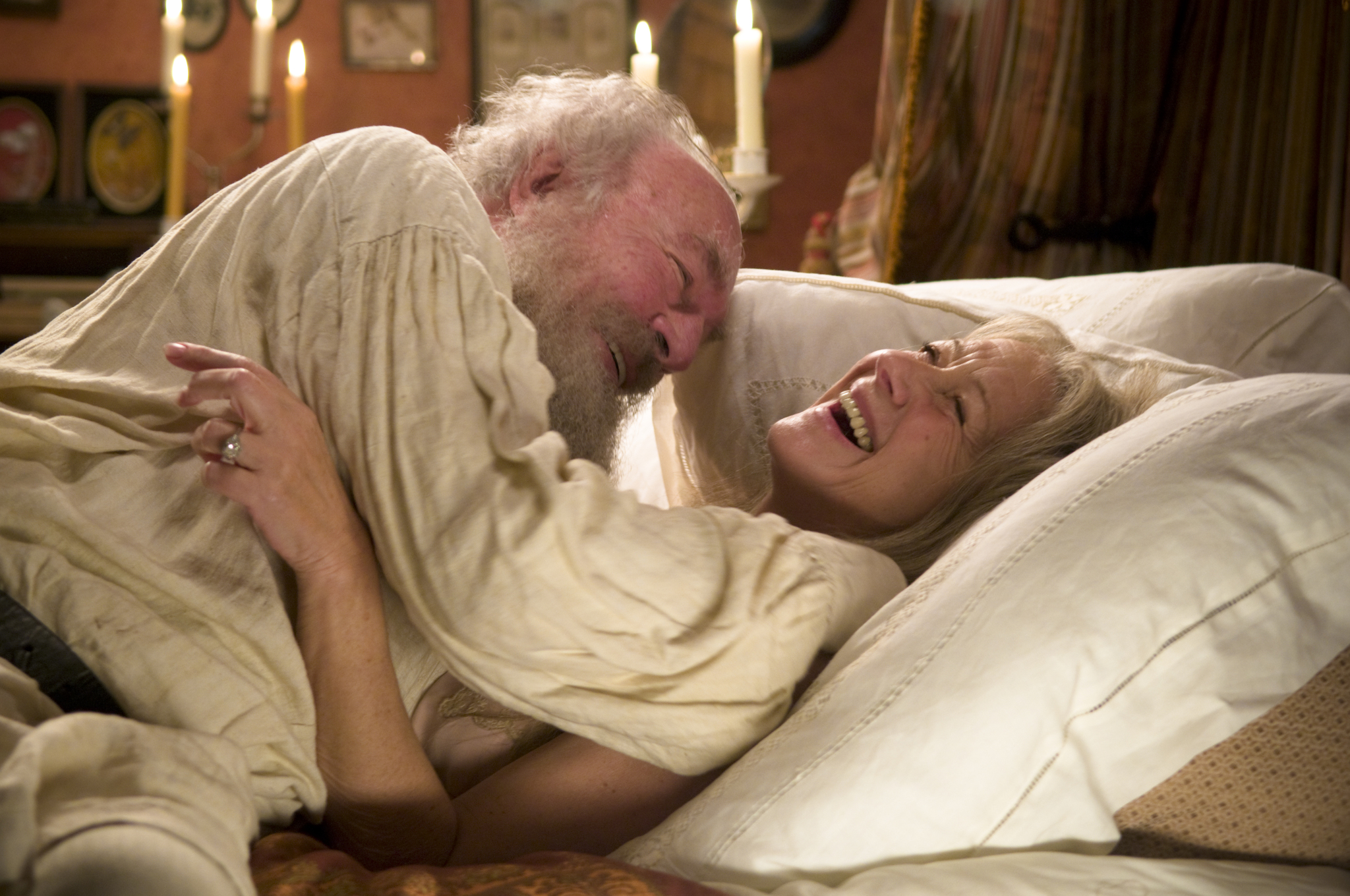 Still of Helen Mirren and Christopher Plummer in The Last Station (2009)