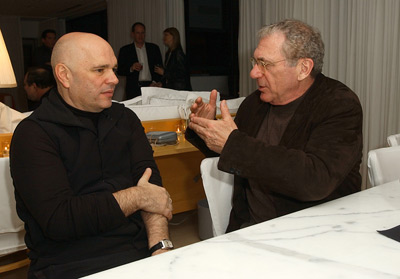 Sydney Pollack and Anthony Minghella at event of Saltasis kalnas (2003)