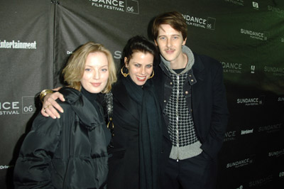 Fairuza Balk, Sarah Polley and Gabriel Mann at event of Don't Come Knocking (2005)