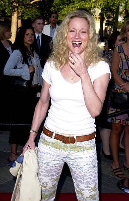 Teri Polo at event of The Score (2005)