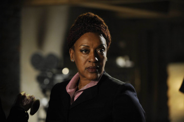 Still of CCH Pounder in Warehouse 13 (2009)