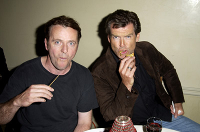 Pierce Brosnan and Aidan Quinn at event of White Oleander (2002)