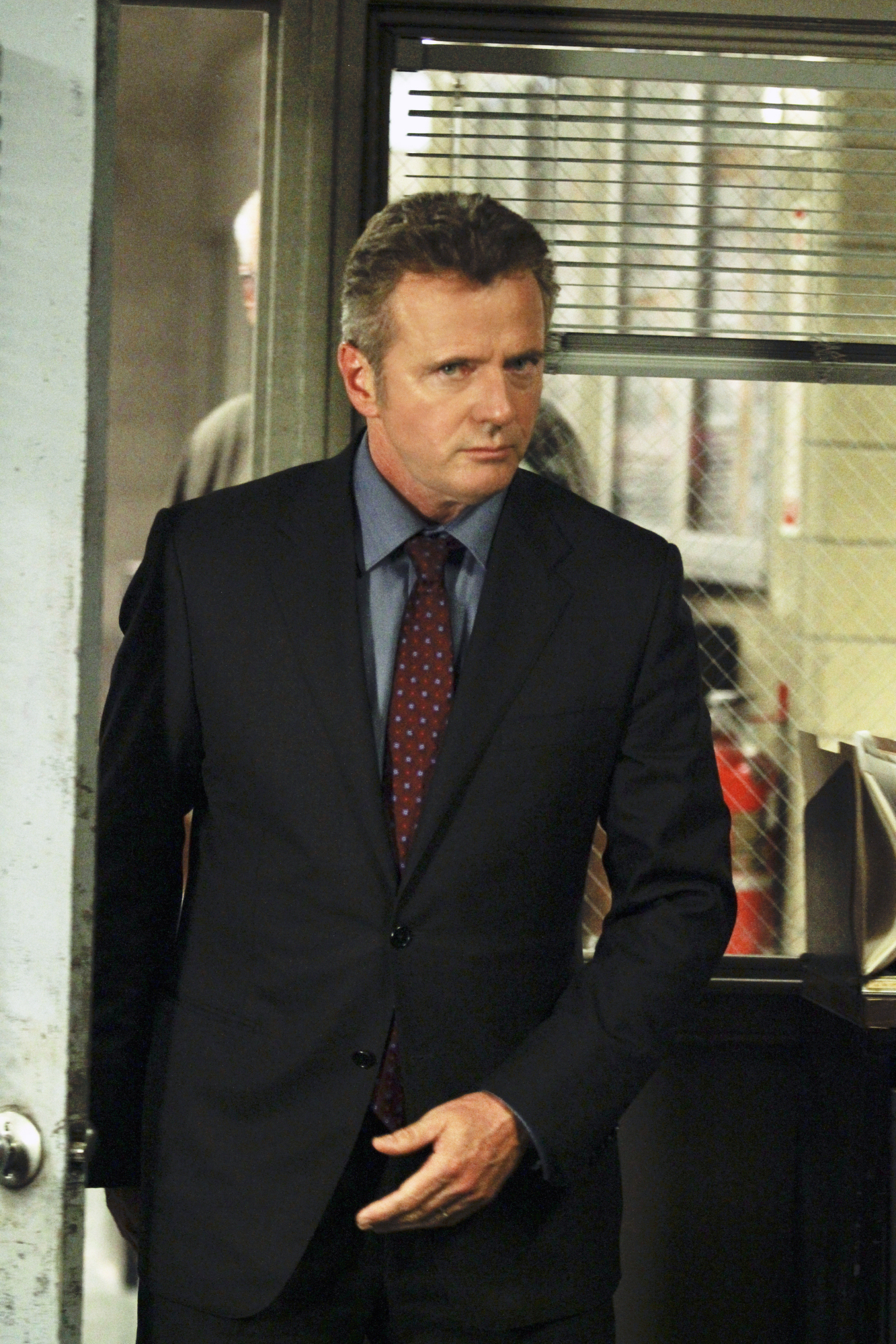 Still of Aidan Quinn in Elementaru (2012)