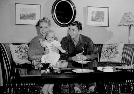 Ronald Reagan with first wife Jane Wyman and daughter Maureen C. 1942