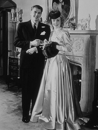 Ronald Reagan and first wife Jane Wyman on their wedding day January 26, 1940