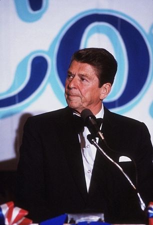 Ronald Reagan campaigning for President