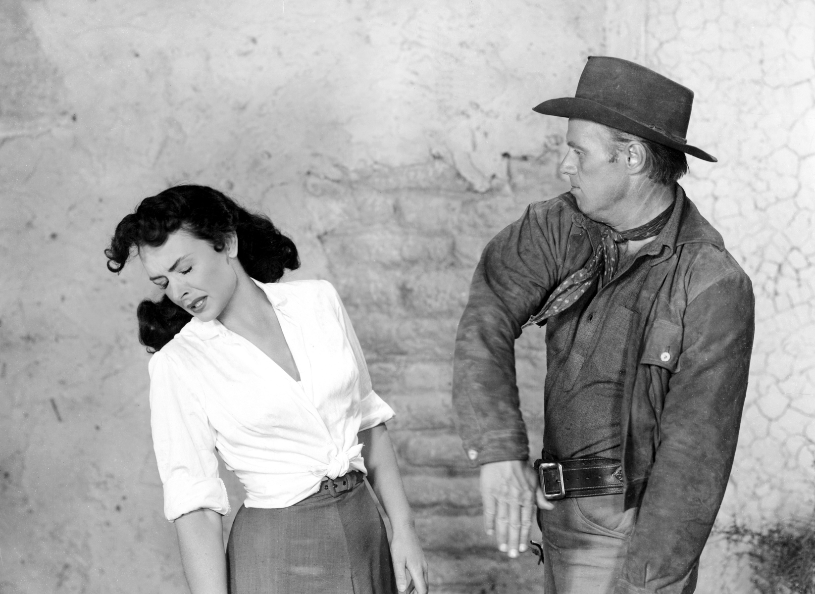 Still of Donna Reed and Richard Widmark in Backlash (1956)