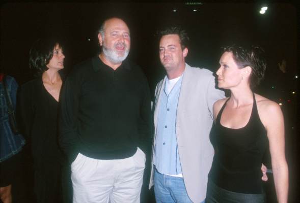 Matthew Perry and Rob Reiner at event of The Story of Us (1999)