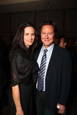 Judge Reinhold and Amy Reinhold at event of Persijos princas: laiko smiltys (2010)