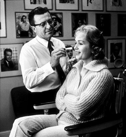 Debbie Reynolds on the set of 