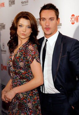 Jonathan Rhys Meyers and Natalie Dormer at event of The Tudors (2007)