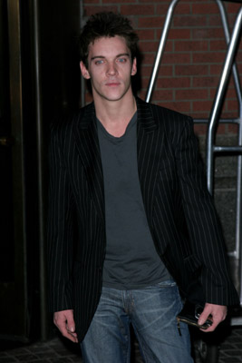 Jonathan Rhys Meyers at event of Ask the Dust (2006)