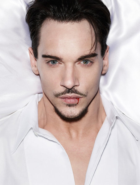 Still of Jonathan Rhys Meyers in Dracula (2013)