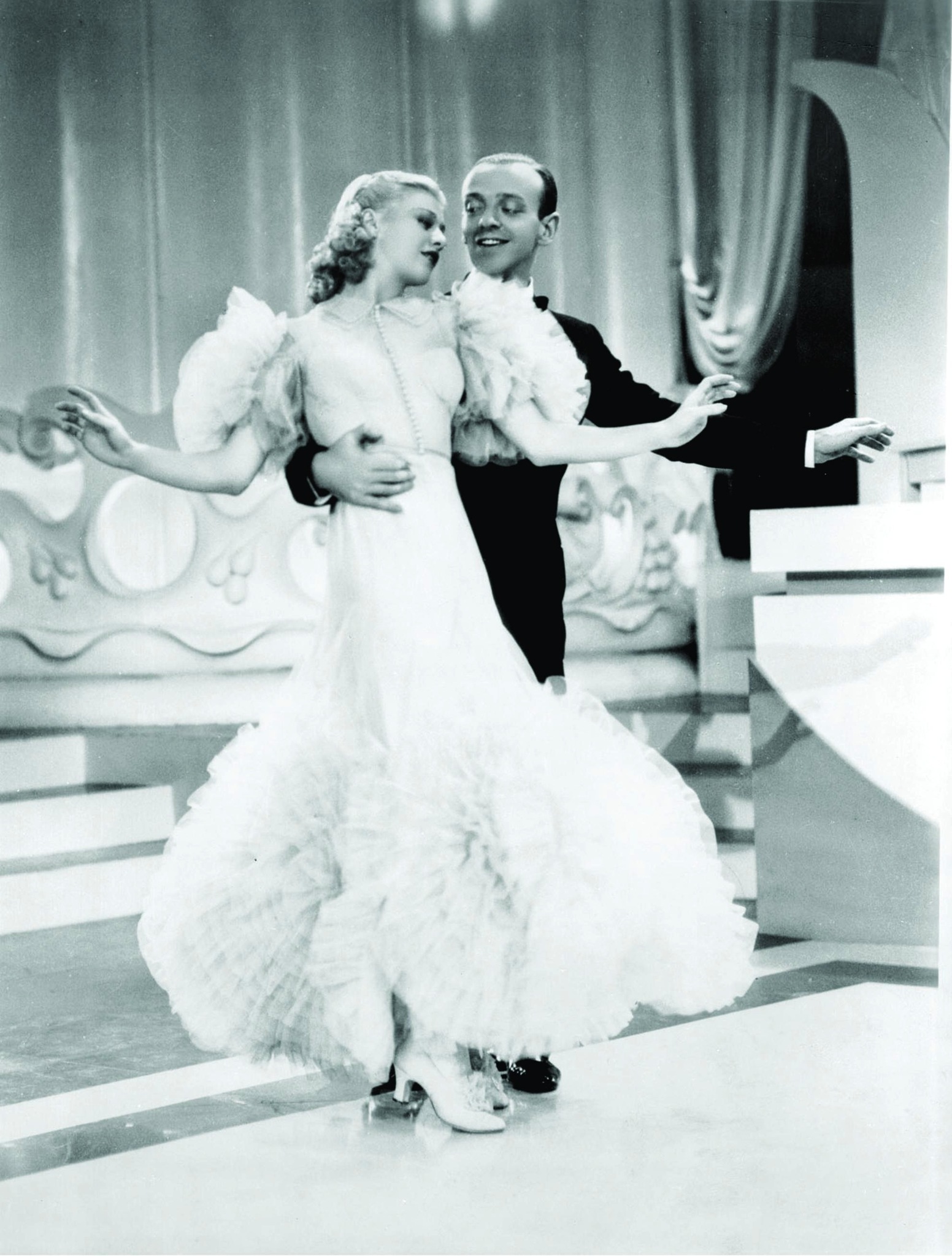 Still of Fred Astaire and Ginger Rogers in Swing Time (1936)