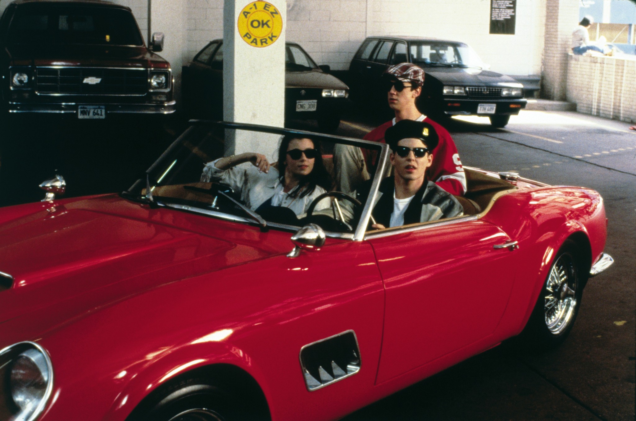 Still of Matthew Broderick, Mia Sara and Alan Ruck in Ferris Bueller's Day Off (1986)