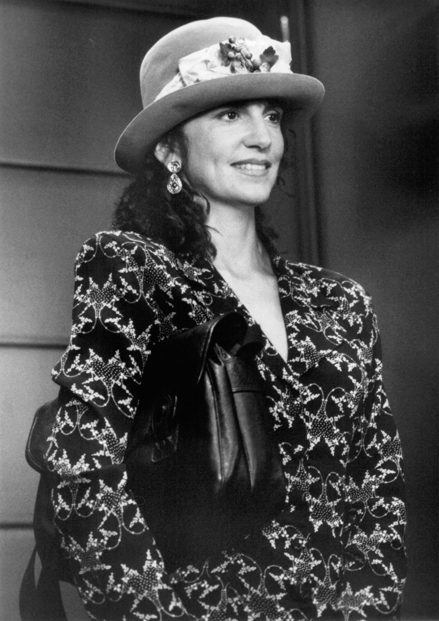 Still of Mercedes Ruehl in Another You (1991)