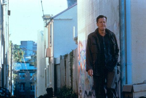 Still of Geoffrey Rush in Lantana (2001)