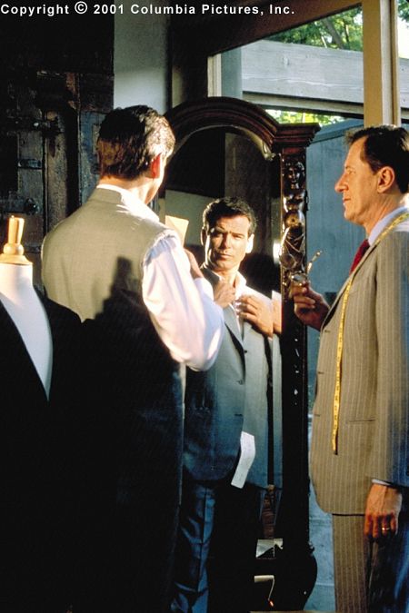 Tailor Harry Pendel (Geoffrey Rush, right) may be known for his fine suits, but British spy Andrew Osnard (Pierce Brosnan) has more than haberdashery to discuss with the ex-con