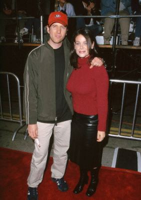 Meredith Salenger and Jamie Kennedy at event of Ir viso Pasaulio negana (1999)