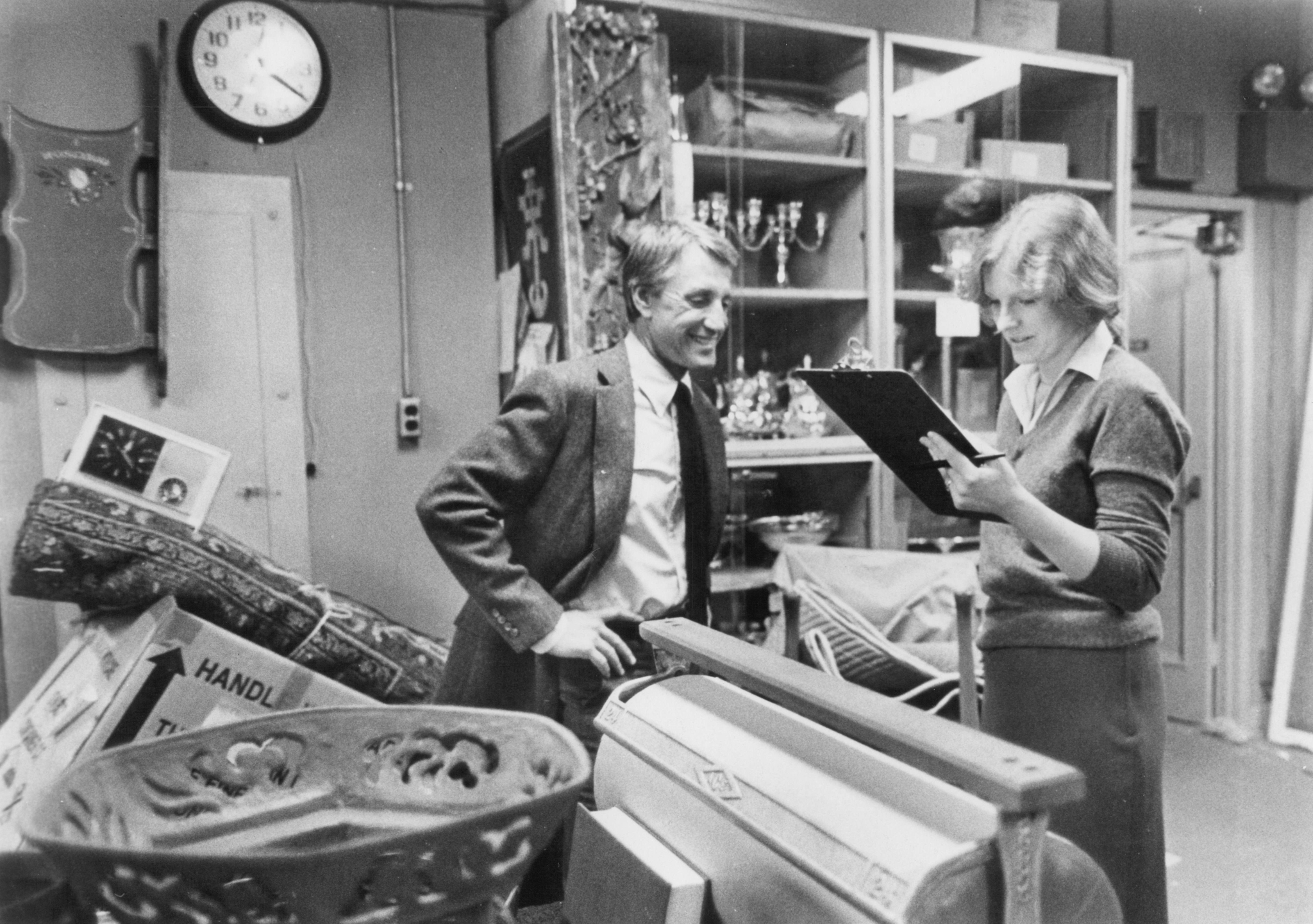 Still of Meryl Streep and Roy Scheider in Still of the Night (1982)