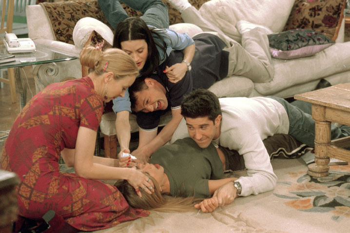 Still of Jennifer Aniston, Courteney Cox, Lisa Kudrow, Matthew Perry and David Schwimmer in Draugai (1994)
