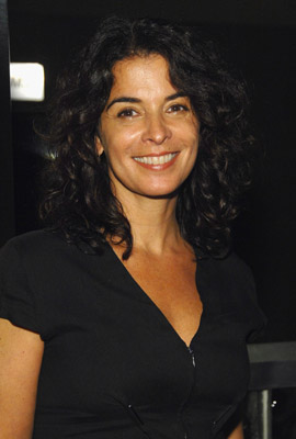 Annabella Sciorra at event of Romance & Cigarettes (2005)